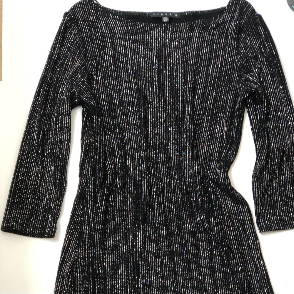 Short black Dress 😍